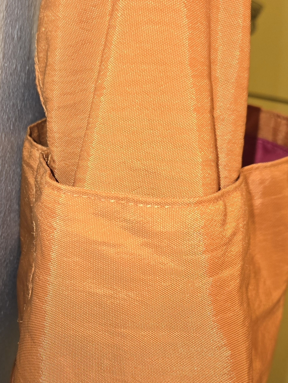 Baggallini Bright Orange Crossbody Shoulder Bag - Picture 5 of 13